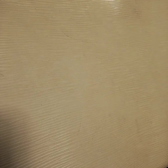 Louis Vuitton Brea MM - Picture 5 of 16